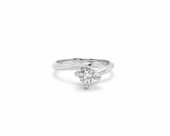 bague solitaire or blanc diamant