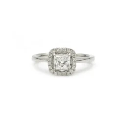 Bague solitaire or blanc diamant