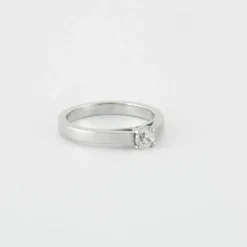 Bague solitaire Or blanc Diamants 0.50ct