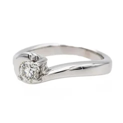 Bague Solitaire Or blanc Diamant
