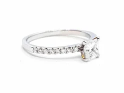 Bague Solitaire Or blanc Diamant