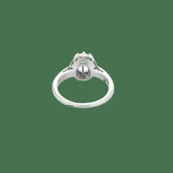 BAGUE SOLITAIRE OR BLANC ET DIAMANTS.
