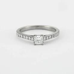 Bague Solitaire Or blanc Diamants
