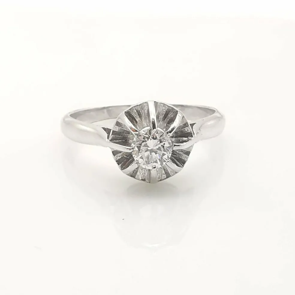 bague solitaire or et diamant