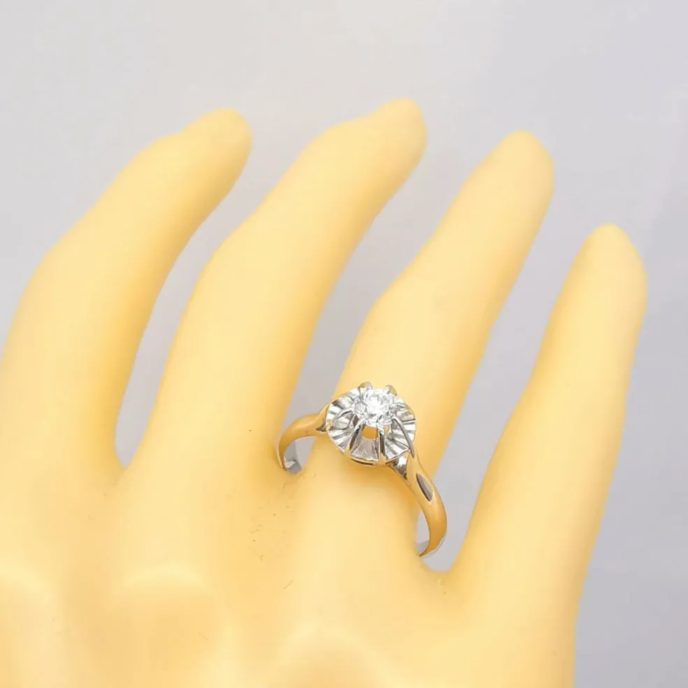 bague solitaire or et diamant