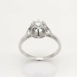 bague solitaire or et diamant