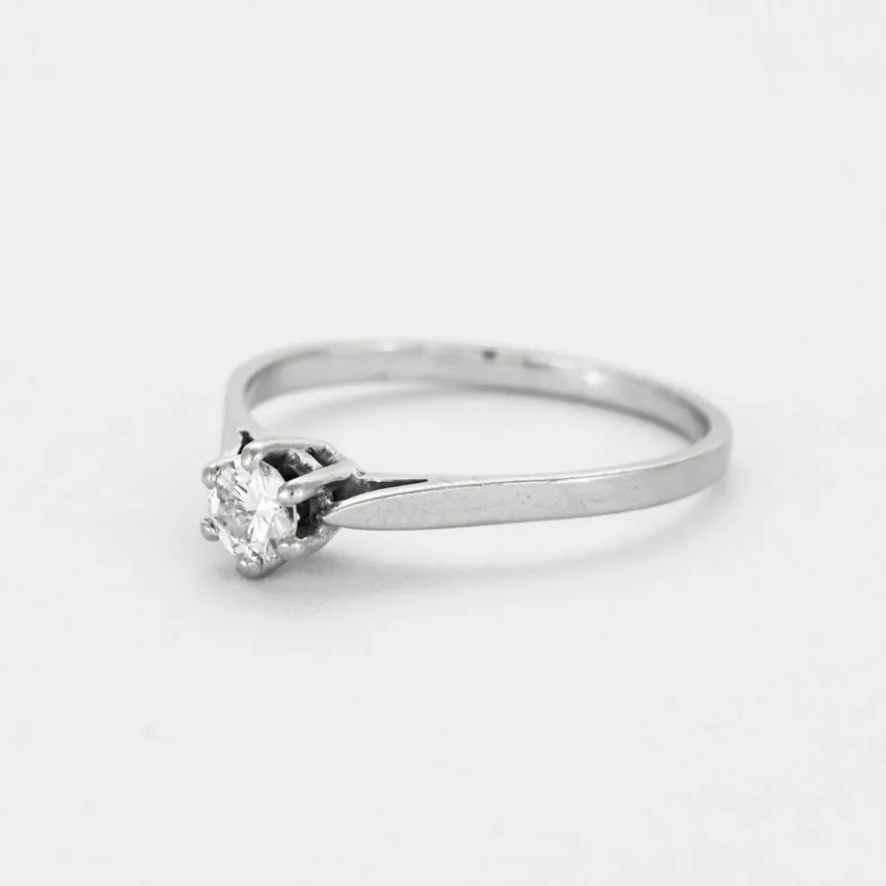Bague solitaire or gris et diamant