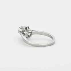 Bague solitaire or gris et diamants