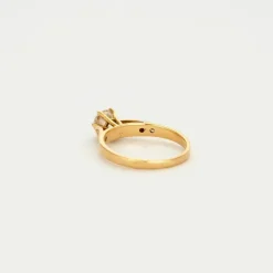 Bague solitaire or jaune diamant