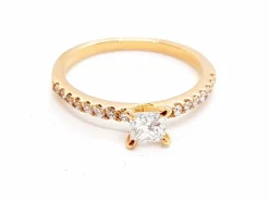 Bague Solitaire Or rose Diamant