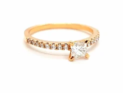 Bague Solitaire Or rose Diamant