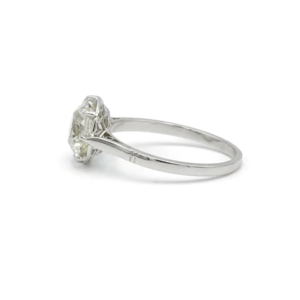 Bague Solitaire Platine Diamant taille coussin 2.45ct
