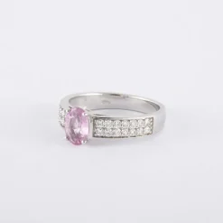 Bague Solitaire Saphir rose Diamants