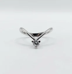 Bague solitaire vintage or blanc diamant taille brillant 0,20 carat