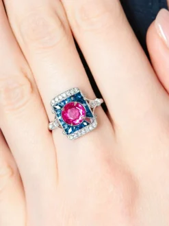 Bague Spinelle Saphirs Diamants
