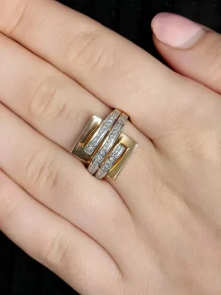 BAGUE "SQUARE" OR & DIAMANTS
