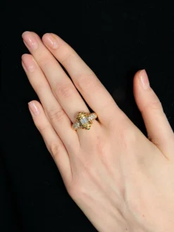 Bague style Art Déco diamants et émeraudes