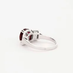 Bague style Art Déco or blanc, rubis et diamants