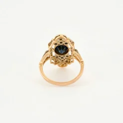 Bague Style Art Déco or jaune et blanc Saphir et Diamants