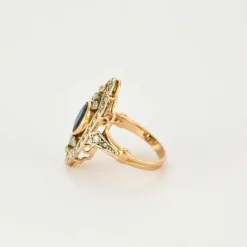 Bague Style Art Déco or jaune et blanc Saphir et Diamants