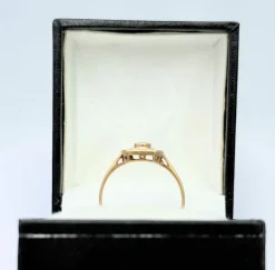 Bague style Art Déco or, rubis, diamants taille rose