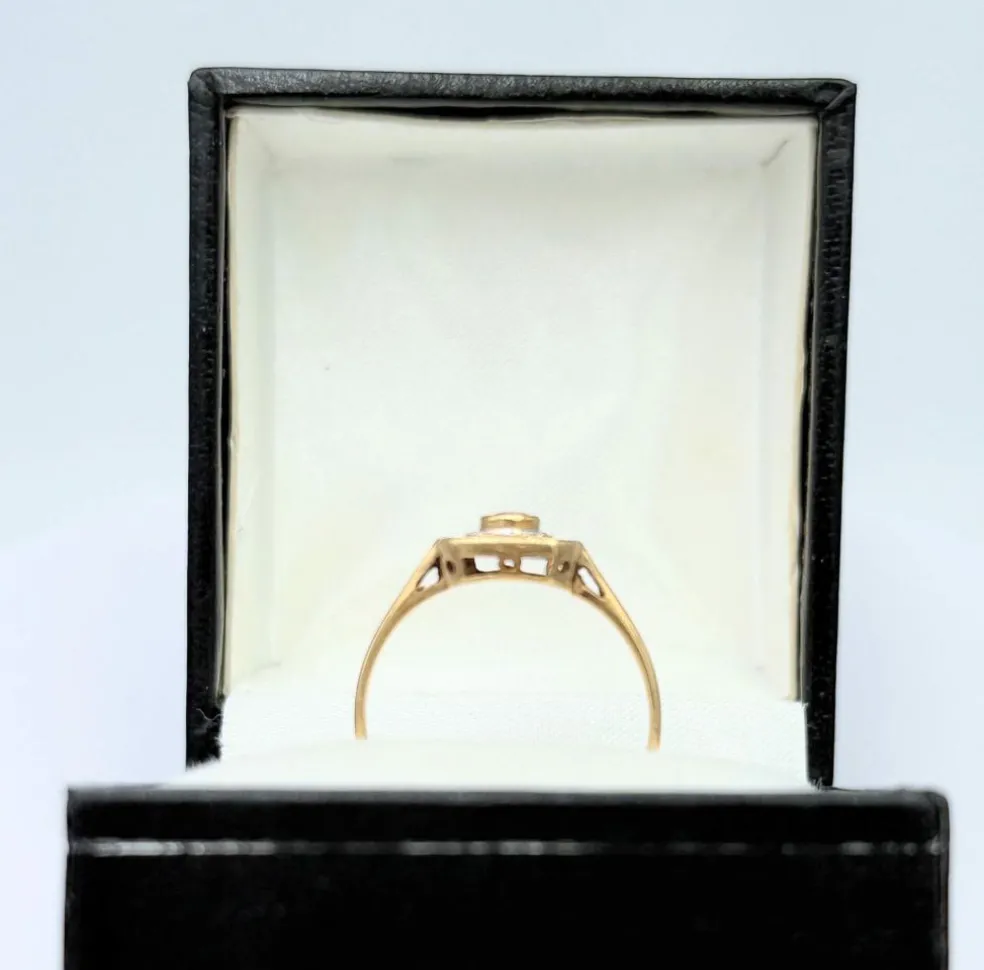 Bague style Art Déco or, rubis, diamants taille rose