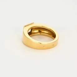 Bague style chevalière diamant