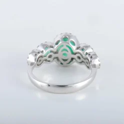 Bague style Jarretière Emeraudes Diamants