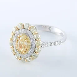 Bague style Marguerite Diamant jaune et diamants