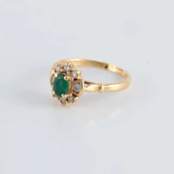 Bague style Marguerite Emeraude et 8 Diamants