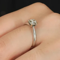 Bague Style Solitaire