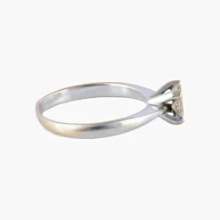 Bague Style Solitaire