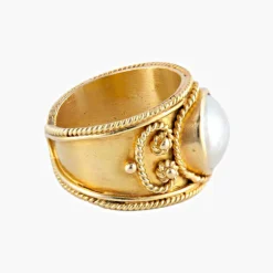 BAGUE « SULTAN » OR & NACRE