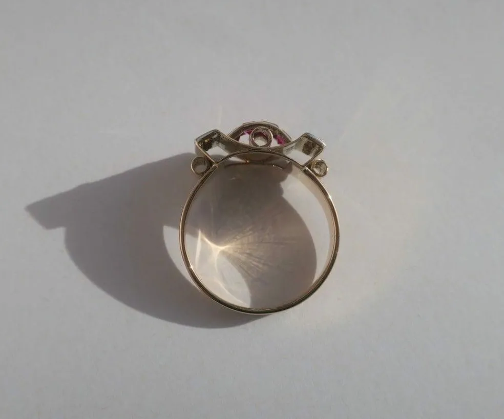 Bague Tank Art Déco diamants rubis or platine