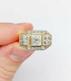 Bague tank art deco or jaune 18k et platine ornée de diamants