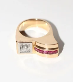 Bague Tank Diamant Et Pierres Rouges