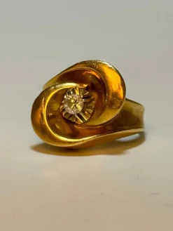 Bague tank diamants or jaune