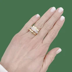 Bague Tank en or jaune, platine, diamants