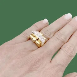 Bague Tank en or jaune, platine, diamants