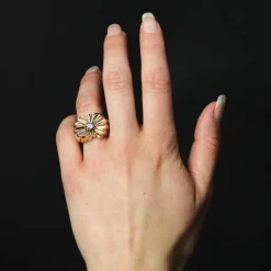 Bague tank godronnée saphir violet