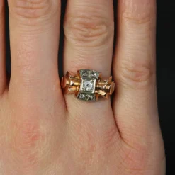Bague tank noeud saphirs blancs