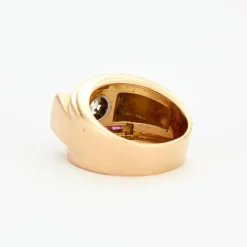 Bague Tank or jaune diamants et rubis