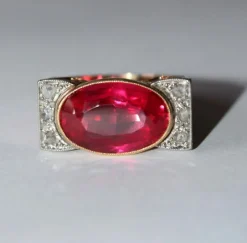 Bague Tank Or Jaune Et Platine, Saphir rose Verneuil Et Diamants