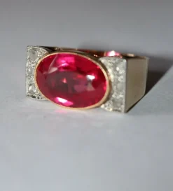Bague Tank Or Jaune Et Platine, Saphir rose Verneuil Et Diamants