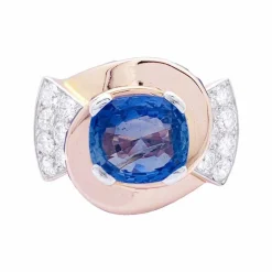 Bague Tank or rose, diamants, saphirs.