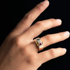 Bague Tank patriotique Saphir Diamant Rubis