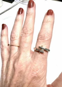 BAGUE TIGE DIAMANT