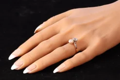 Bague Toi & Moi diamants et perle