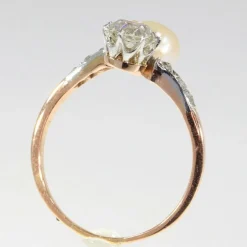 Bague Toi & Moi diamants et perle