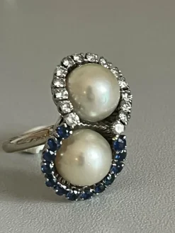 Bague Toi & Moi Or Gris Platine Perles Saphirs Diamants